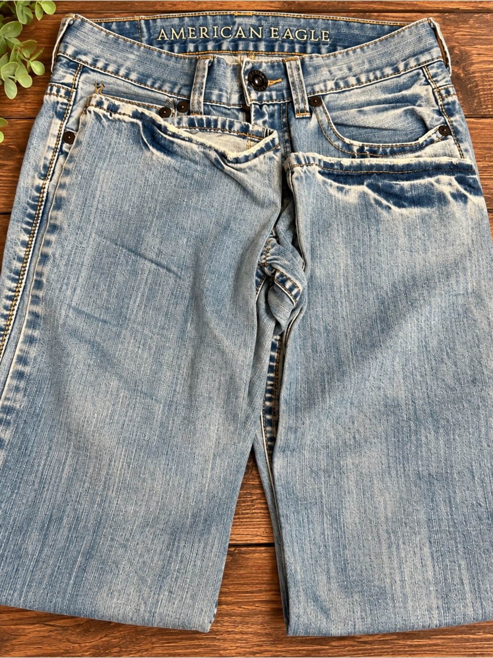 American Eagle Outfitters Men’s Light Blue Washed Jeans 29x30